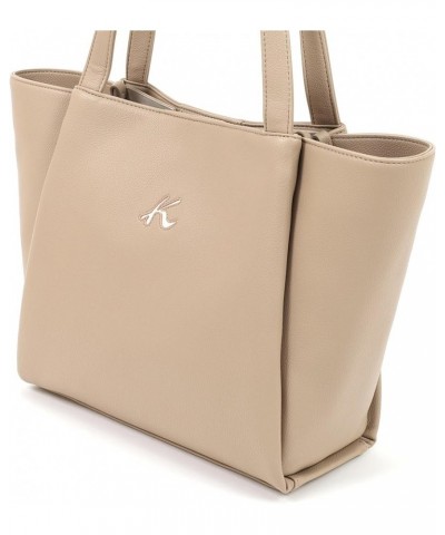 スマホショルダー付き Sand Beige 52521 $68.51 Shoulder Bags